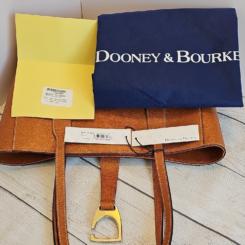 NWT Dooney & Bourke Saffiano Tan Leather Tote - Picture 10 of 12